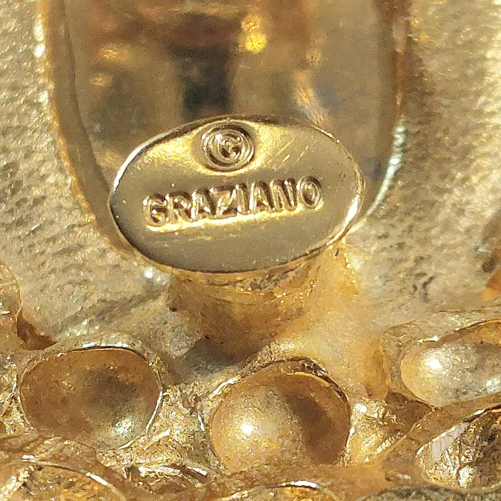 Vintage Graziano Large Gold Clip On Earrings - Picture 6 of 6
